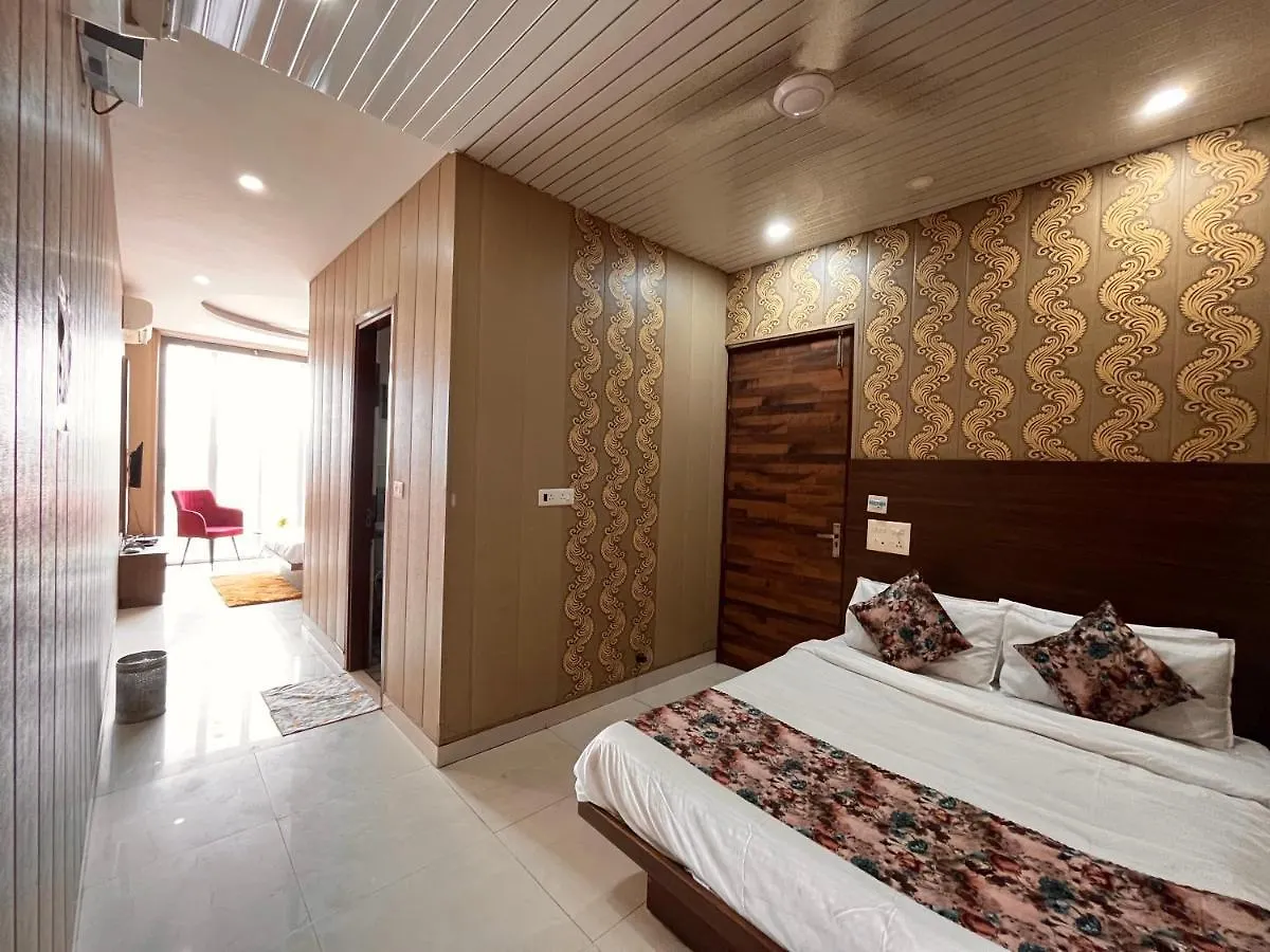 ホテル The Starlet Prime, A Hidden Peaceful Stay Chandīgarh